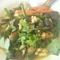 เมนูของร้าน ต๋อง เต็ม โต๊ะ นิมมานเหมินท์ ซอย 13