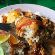 ข้าวหน้าเป็ด ข้าวหมูแดง สุขุมวิท 81