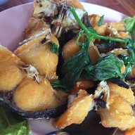 เมนูของร้าน ไผ่ริมแคว
