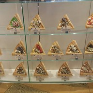 บรรยากาศ Mazazu Crepe Galaxy Hotel