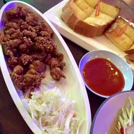 ร้านกาแฟริมน้ำ