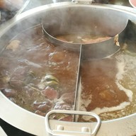 เมนูของร้าน แม่จันต้มเลือดหมู เกาเหลาเป็ด