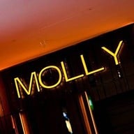 Molly Bar