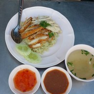 เจ๊เหน่ง คลองวาฬ