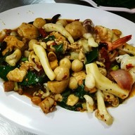 เมนูของร้าน เจ๊ดาปลาลวก