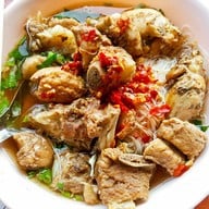 เมนูของร้าน ก๋วยเตี๋ยวเล็กวังครก