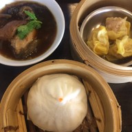 Waraporn Salapao ปตท.อ้อมน้อย