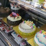 มังกรทองเบเกอรี่