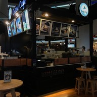 บรรยากาศ Crepe Cafe F4 Union Mall