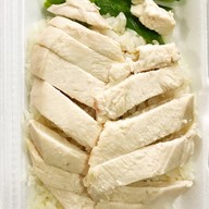 เมนูของร้าน ข้าวมันไก่วัดเอี่ยมวรนุช
