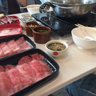 ชาบู ชาบู นางใน AQUA