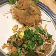 เมนูของร้าน ผัดไทย หอยทอด นายยศ(ยกเลิก) คลอง 7