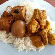 เมนูของร้าน ตรัวมอร์แกน ข้าวแกงปักษ์ใต้