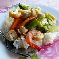 เมนูของร้าน เล้งข้าวแกง