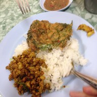 เมนูของร้าน เจ๊ภาอาหารปักษ์ใต้