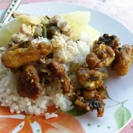 เมนูของร้าน เล้งข้าวแกง