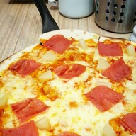 เมนูของร้าน Connoisseurs Cafe