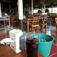 บรรยากาศ ลาบหมูดงเค็ง