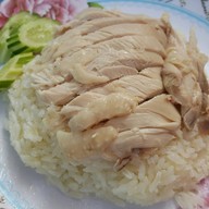 ข้าวมันไก่ดารา