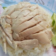 ข้าวมันไก่ดารา