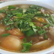 ส้มตำน้องแดง