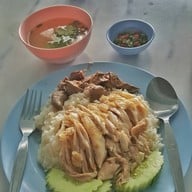 เมนูของร้าน ข้าวมันไก่พิกุล