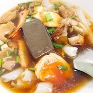 เมนูของร้าน ก๋วยจั๊บแม่เฉลียว@ตลาดศาลเจ้า