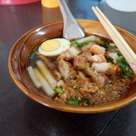 เมนูของร้าน เจ๊เล็กข้าวหมูทอด