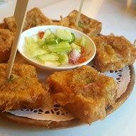 เมนูของร้าน คั่วไก่นิมมาน นิมมานซอย17 (ซอยสายน้ำผึ้ง)