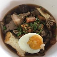 ครัวสุพัตรา ลาดเป้ง