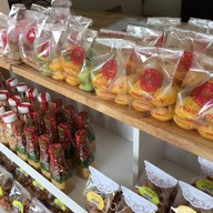 บรรยากาศ ขนมตาลป้าไข่ สาย 5