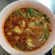 เมนูของร้าน หัวปลาต้มยำ รามอินทรา