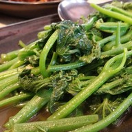 เมนูของร้าน ครัวตำหนัก ดอยตุง