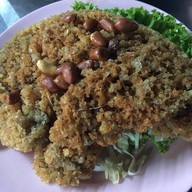 ลาบร้อยเอ็ดเสือเคหะ