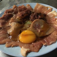 ลาบร้อยเอ็ดเสือเคหะ