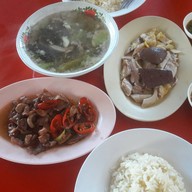 เมนูของร้าน พังกี่ข้าวมันไก่