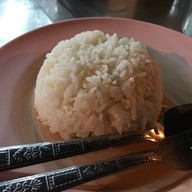 เมนูของร้าน ครัวคุณตุ๊ก ต้มยำหัวปลาผู้ใหญ่ 1เจ้าเก่าแสมดำ