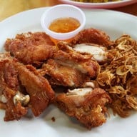 เมนูของร้าน ไก่ทอดคมเดชหาดใหญ่