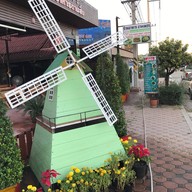 ร้านสวนอาหารจานเพชร