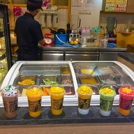 Mango Mania Central Marina