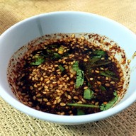 ร้านส้มตำสามแยก