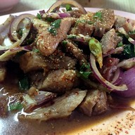 เมนูของร้าน ร้านส้มตำสามแยก