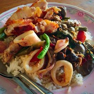 ข้าวแกงแม่นิษฐา