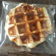 Butter  waffles (25 บาท) 
