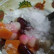 ร้านตองหนึ่ง เต้าทึงร้อนเย็น