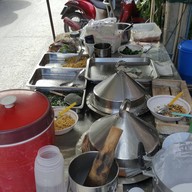 บรรยากาศ กุ๋ยช่ายปากหม้อ  บ้านโป่ง