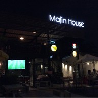 หน้าร้าน Majin House