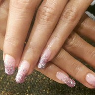 ไล่สีปลายเล็บ เพิ่ม ฿250