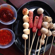 เมนูของร้าน ลูกชิ้นปิ้งป้าสาย