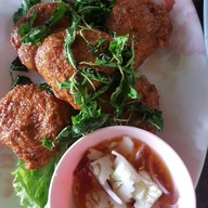 เมนูของร้าน น่านน้ำป่าสักปลาเผา